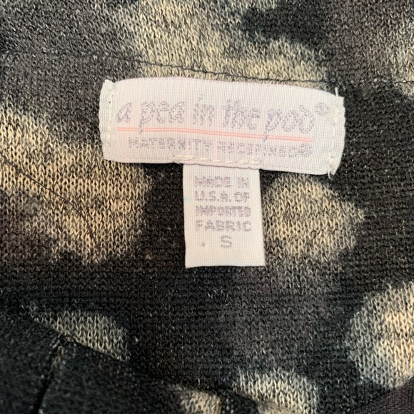 A Pea in the Pod Maternity Dress - Picture 5 of 5